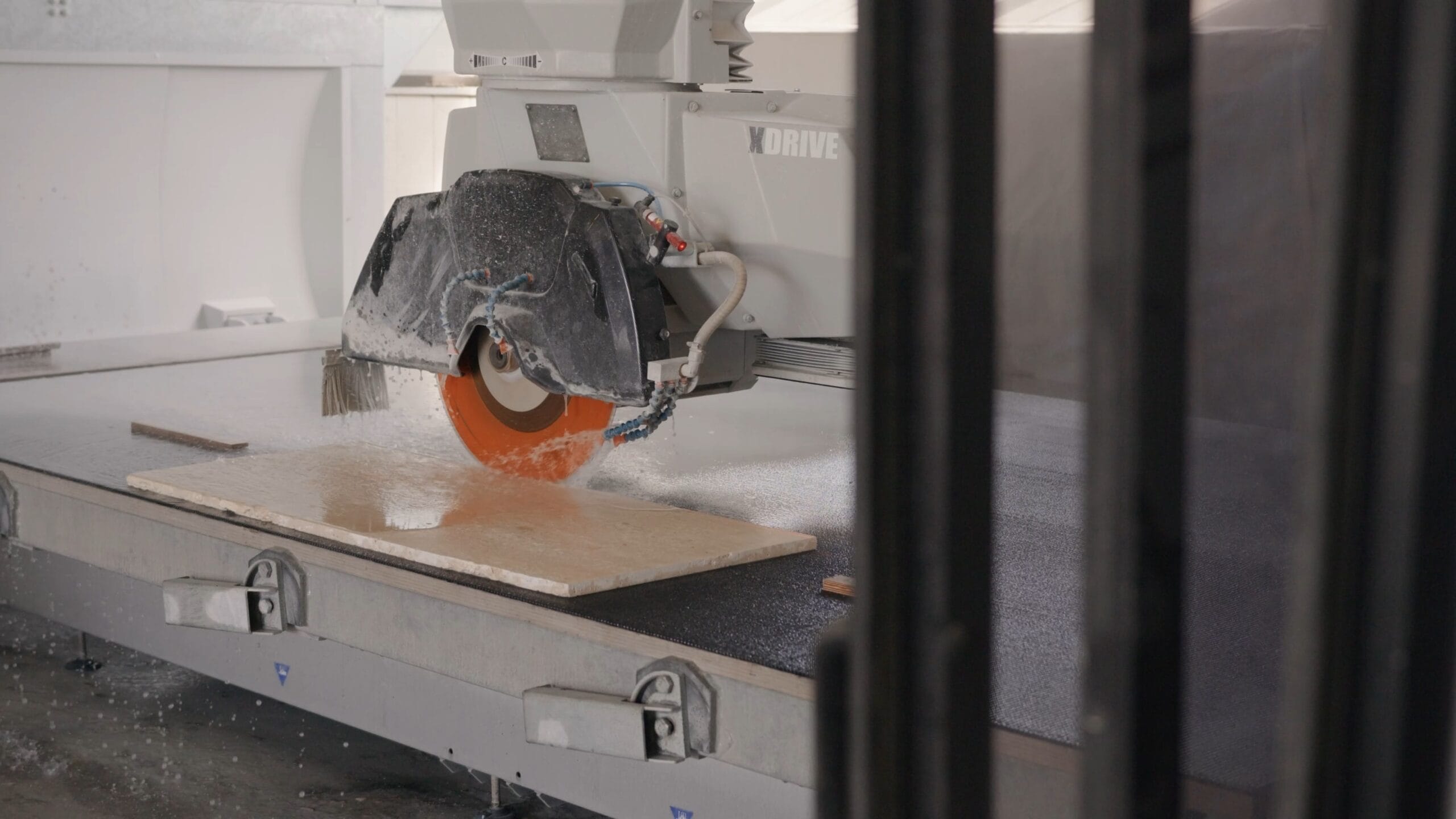 Kőpárkány vágás közben